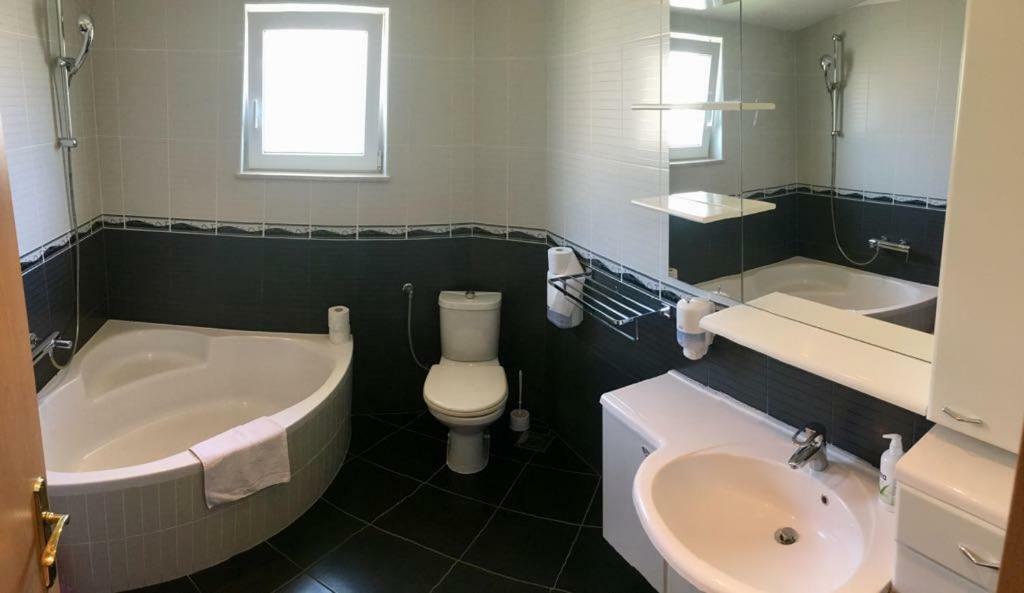 Apartmani Morango Podstrana Eksteriør bilde